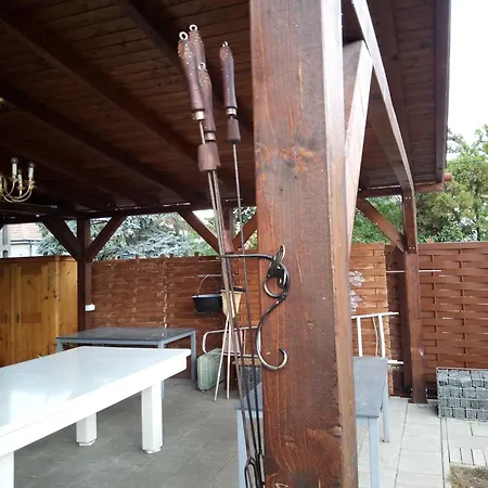 Barackvirág * Balatongyörök