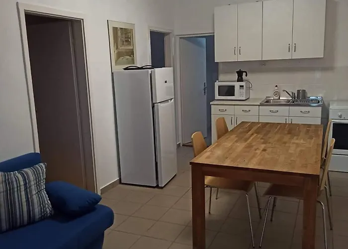 דירה Barackvirag